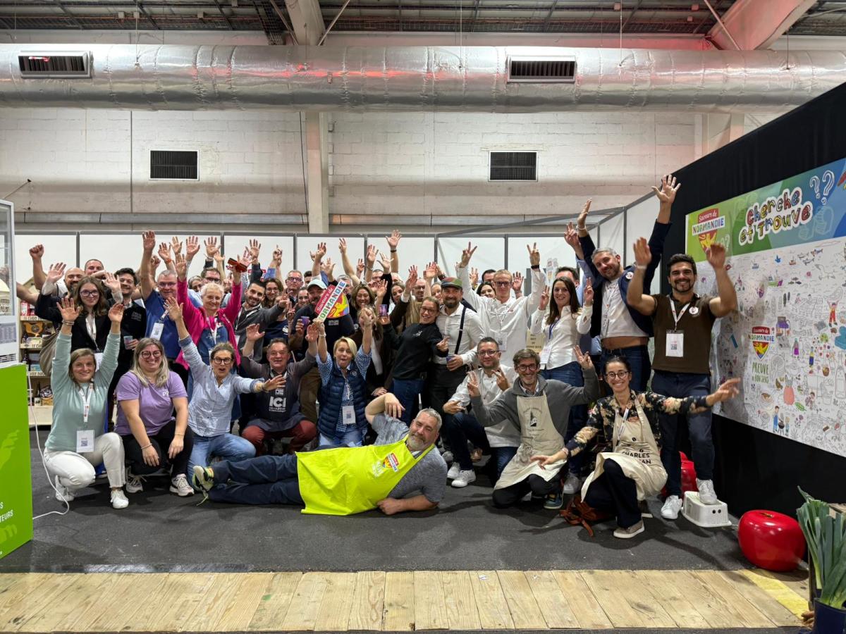 stand fromagerie réo FÊNO rouen en octobre 2025